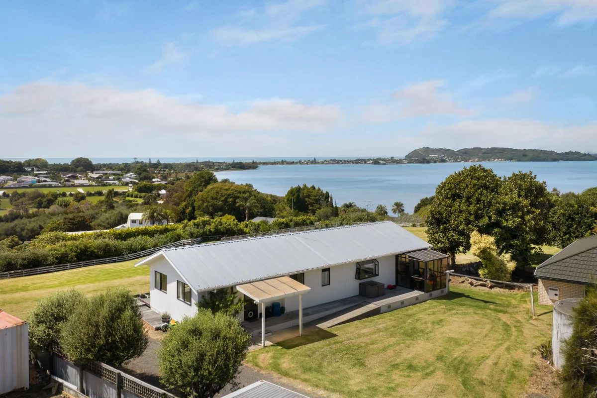 133 Athenree Road, Athenree.